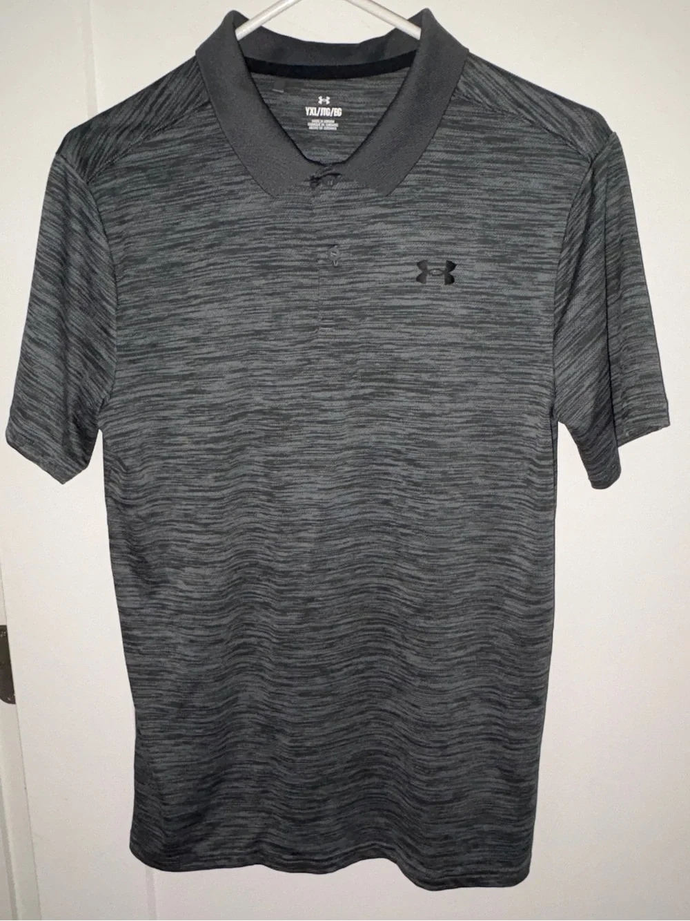 NWOT Under Armour knit golf polo shirt boy's YXL